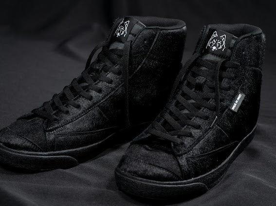 Shadow Sneaker