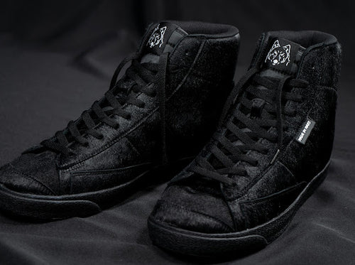 Shadow Sneaker